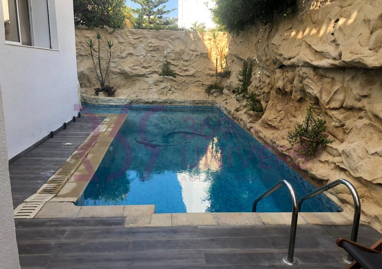 La Marsa Marsa Ennassim Location Maisons Villa avec piscine  la marsa ref rh025