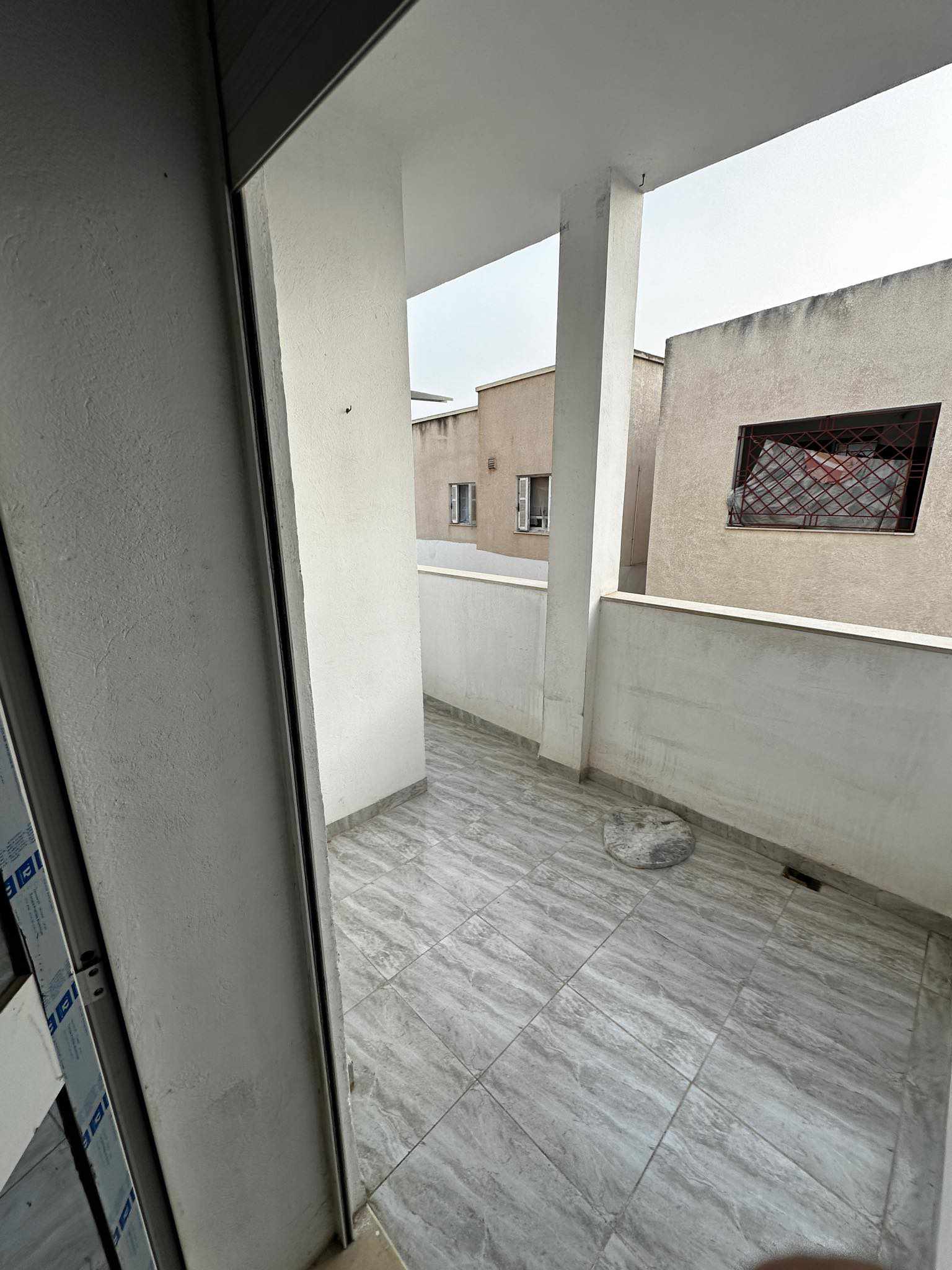 Le Bardo Khaznadar Location Appart. 3 pices 1ere etage